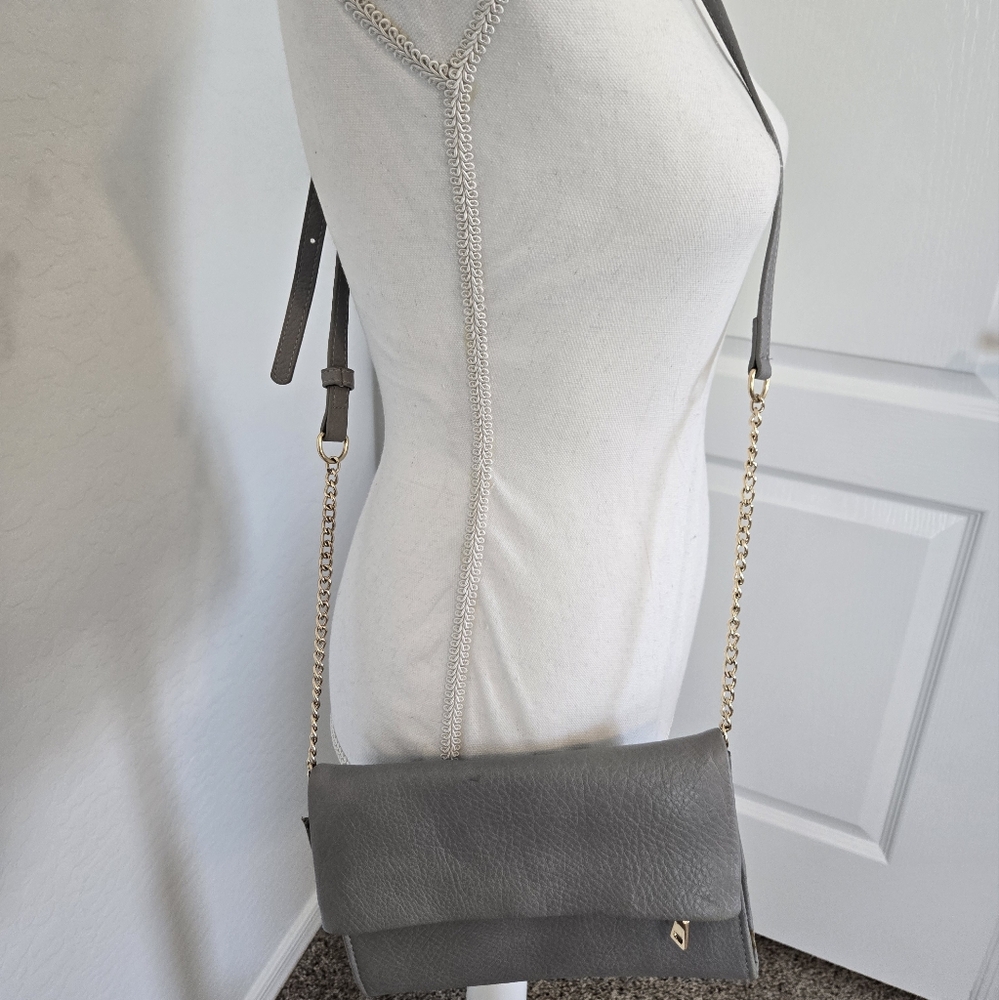 Women's Inc Small Clutch/Wallet Style Handbag Slim Purse Gray Gold Hardware
